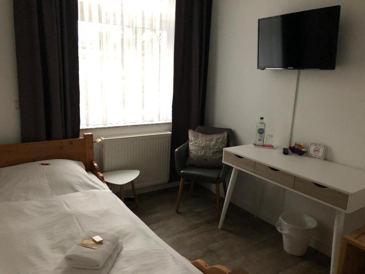 Hotel Alter Giebel Kirchhellen Luaran gambar